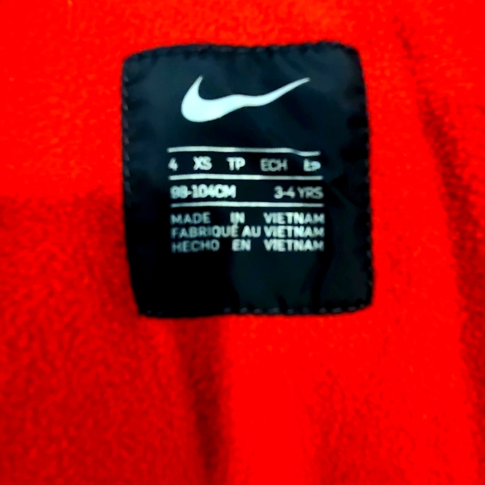 Winter coat for toddler (nike)